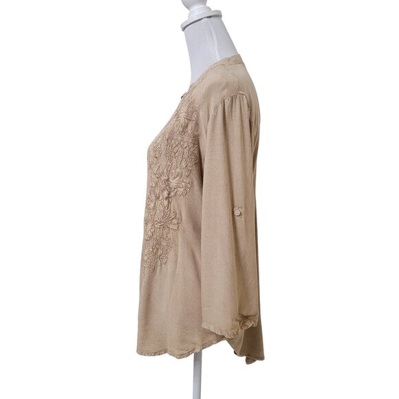 Solitaire Size S Tan Embroidered Button Front Tunic - Picture 3 of 13